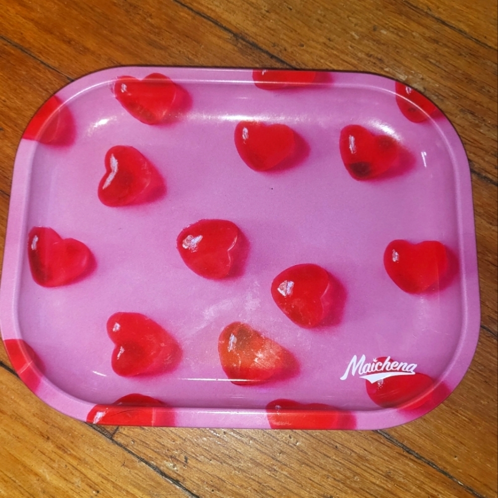 Candy hearts rolling tray